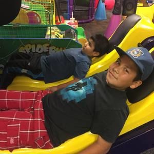 Meet your Posher, Juan